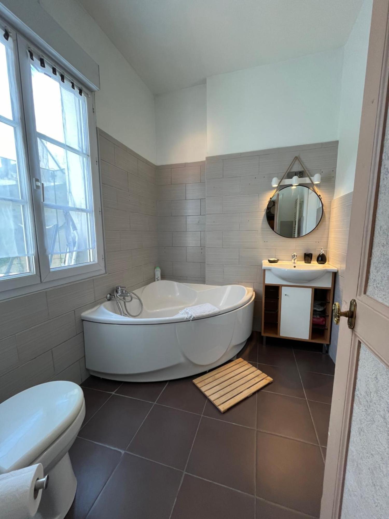 Cote Chateau - Grand Appartement Au Coeur De Blois Exteriér fotografie