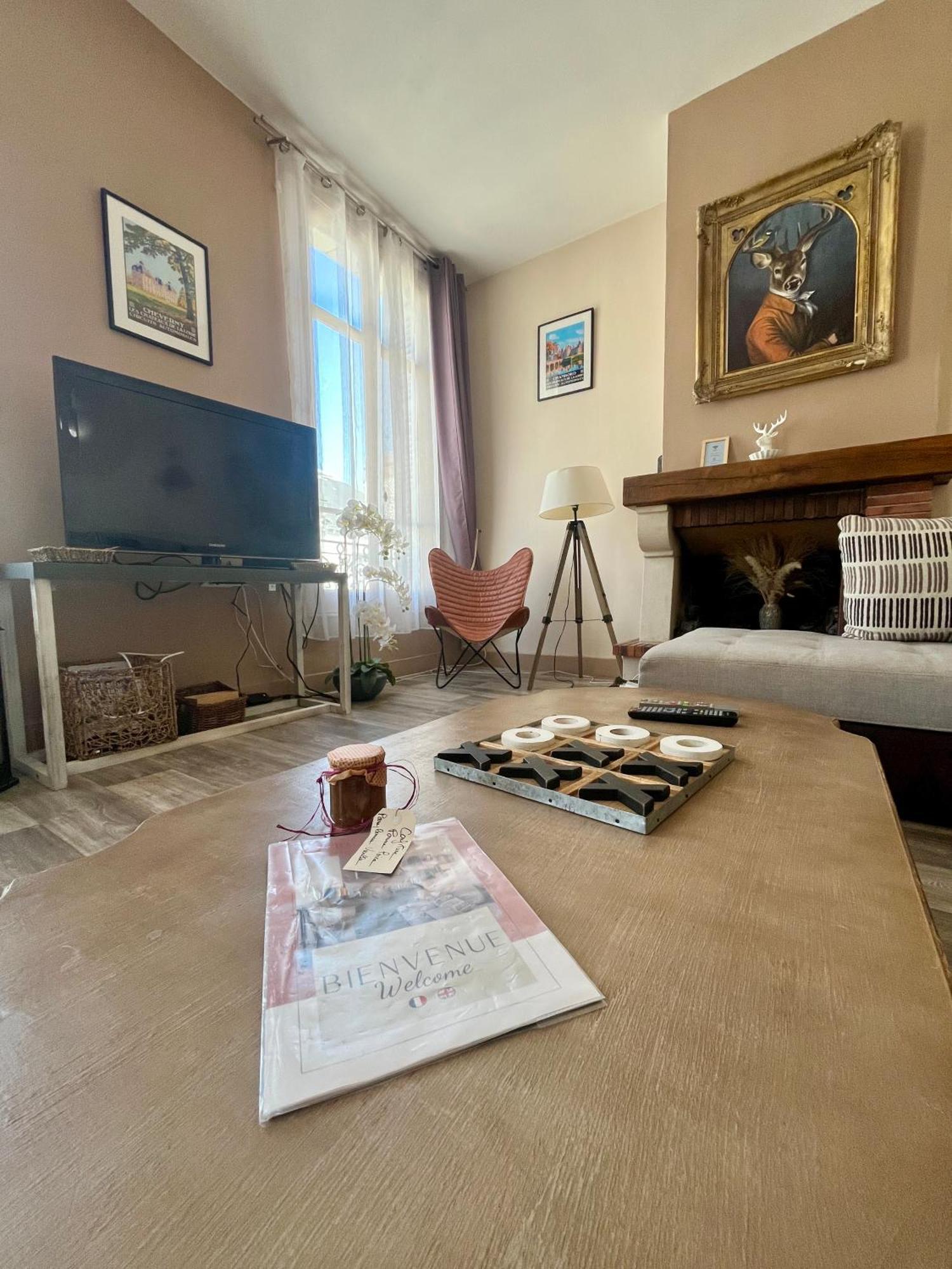 Cote Chateau - Grand Appartement Au Coeur De Blois Exteriér fotografie